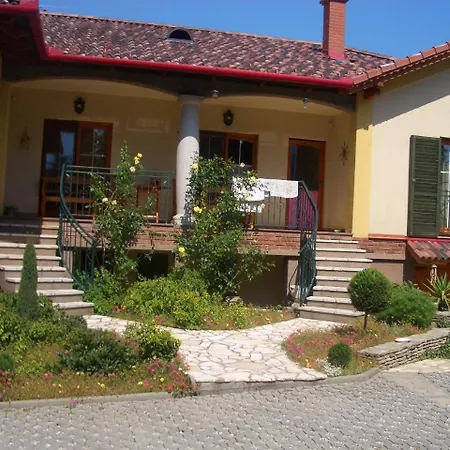 Bundi Vendeghaz Pensionat