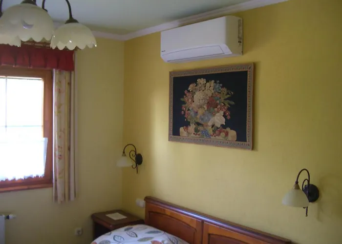 Bundi Vendeghaz Penzion Kehidakustány
